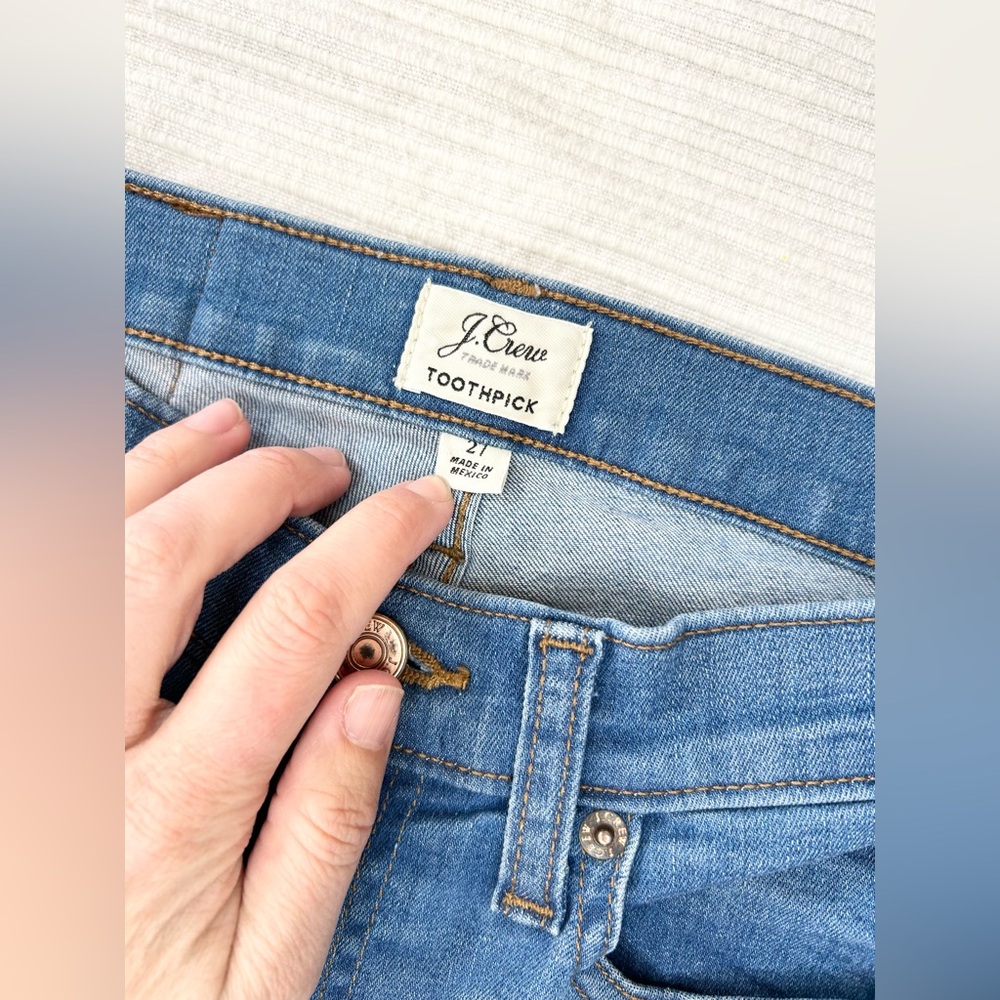 J. Crew Toothpick Medium Rise Raw Hem - Picture 9 of 12